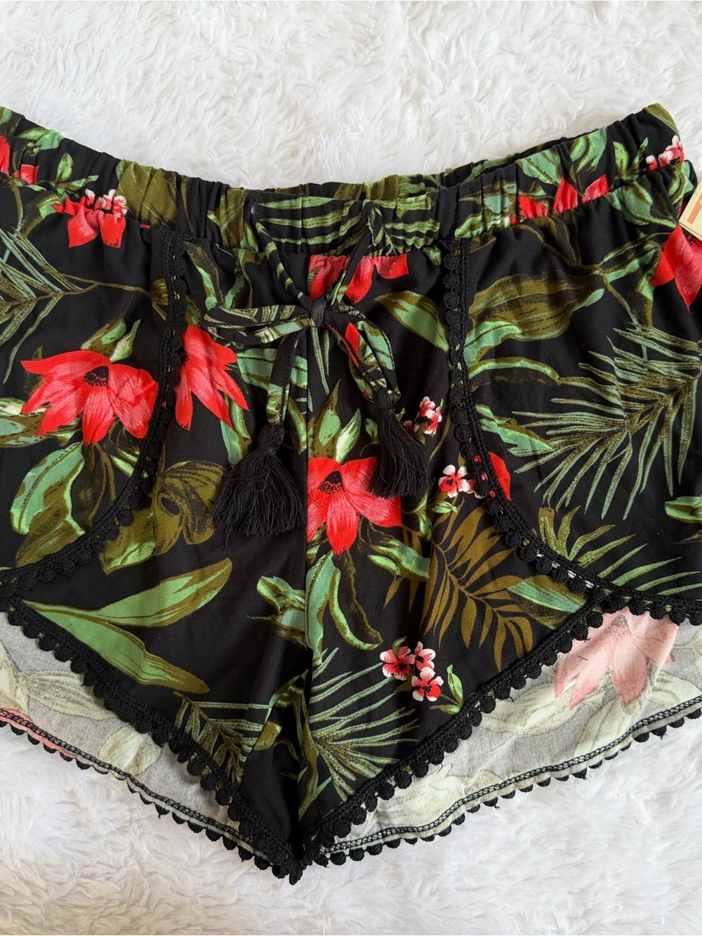 Floral Tassel Shorts - Black with Red & Green size Medium, Brand NEW